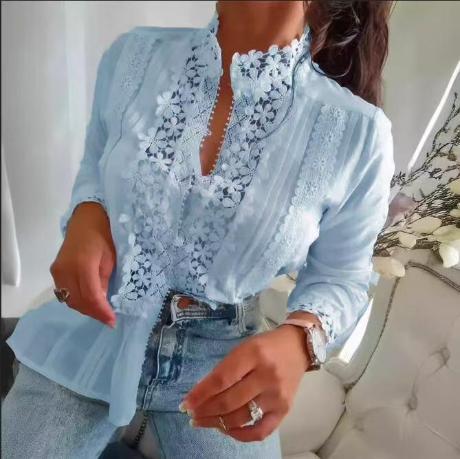 Sara | Blommig Blus