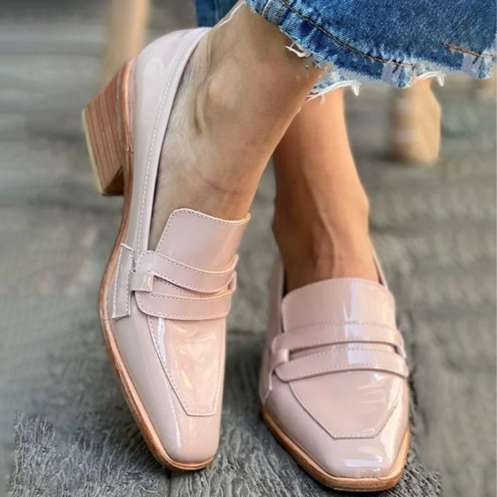 Olga - Ljusrosa loafers i läder