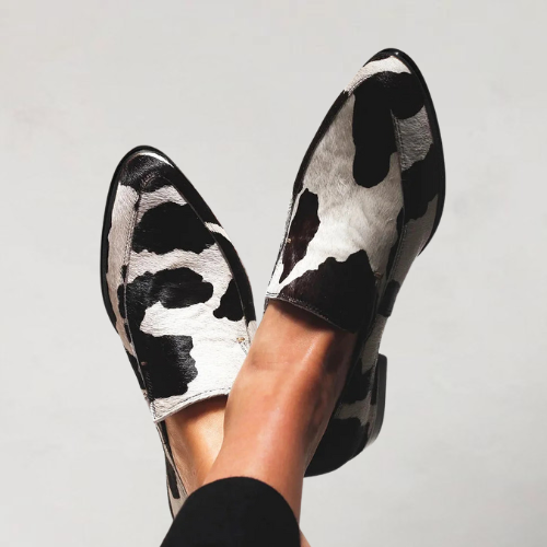 LIVIA | ELEGANTA KOMFORTABELLA LOAFERS MED LITEN KLACK