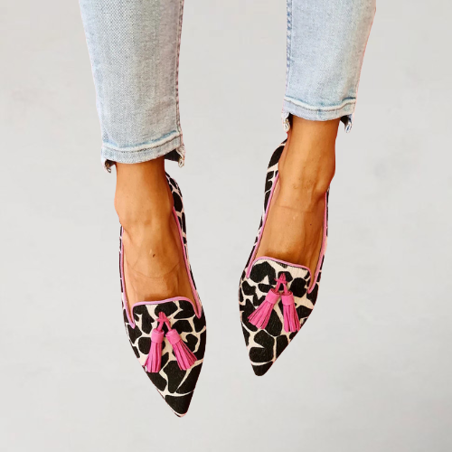 JULIA | FINA LOAFERS MED SPETSIG TÅ