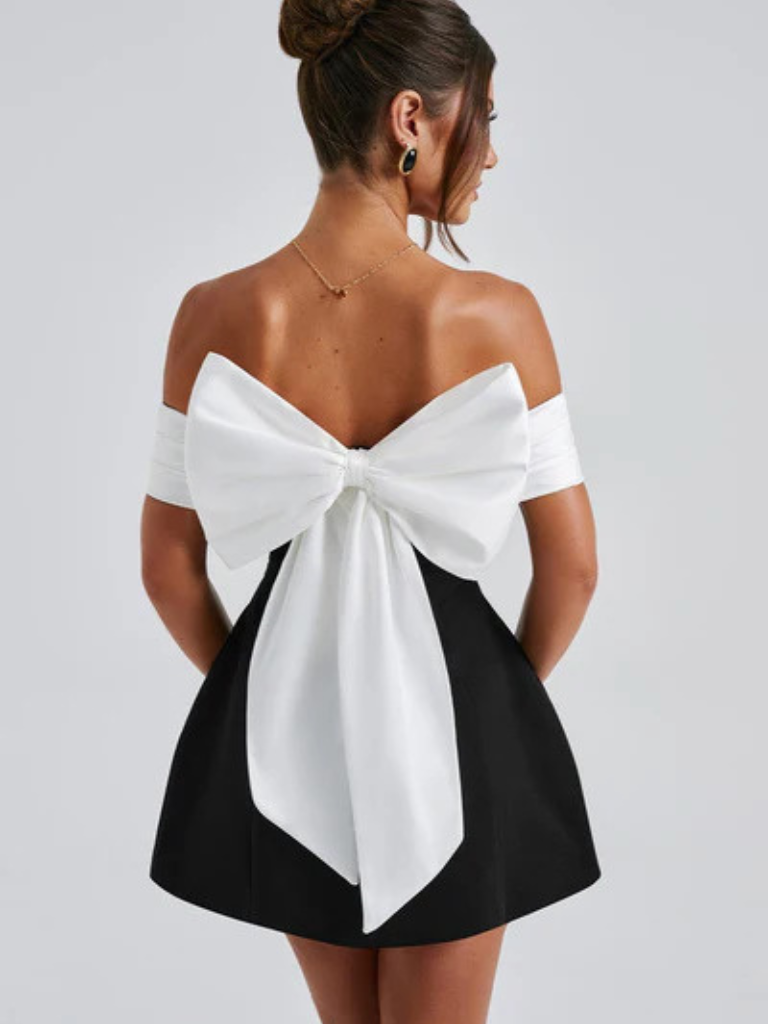CELESTE BOW BACK KLÄNNING