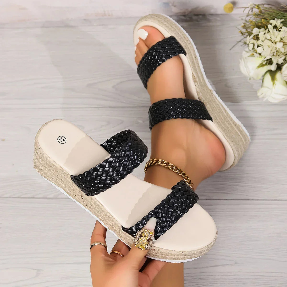 Roselle Stiliga Bekväma Kilklack Sandaler