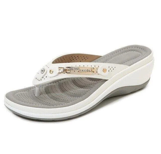 Alice Leroy | Mjuka vadderade flip-flops med tånrem