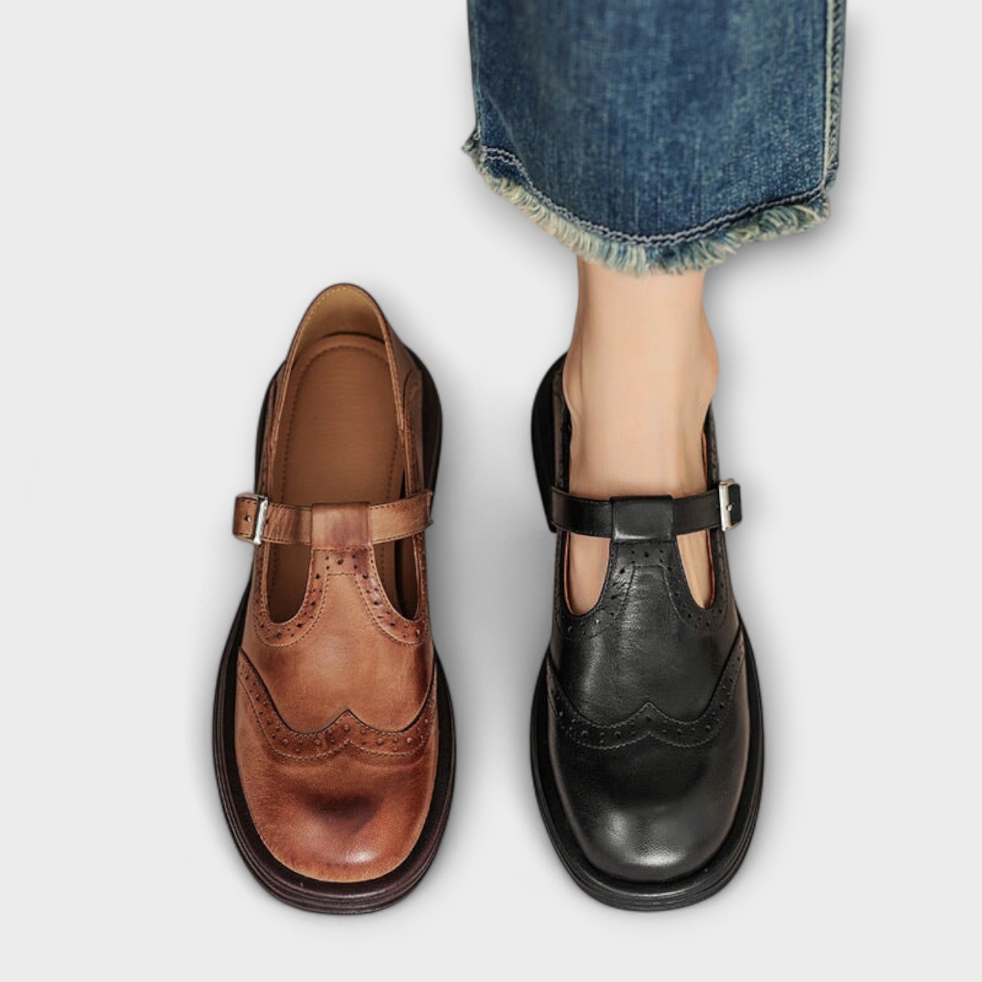 Velda | Eleganta Mary Janes i läder