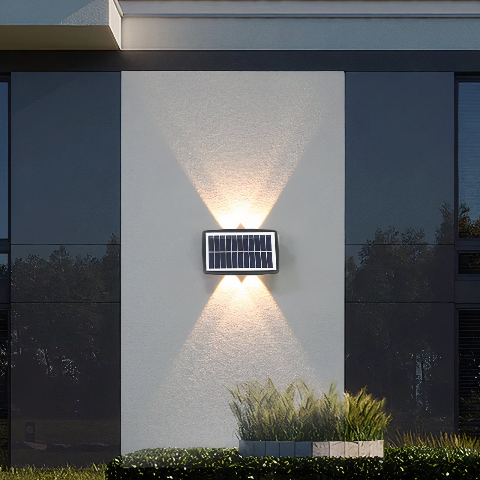 GardenBeam Solutomhusvägglampa