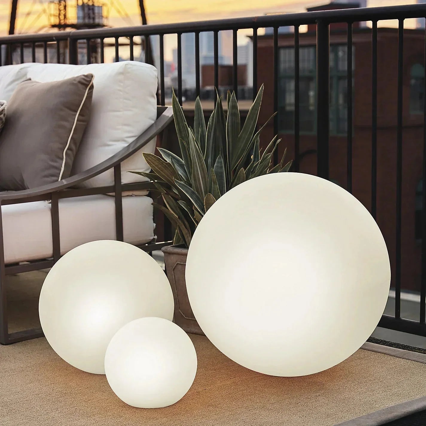 Glowshine Orb Utomhuslampa
