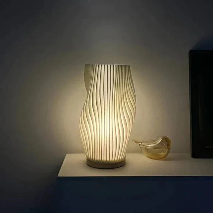 Incandia Vågformad Bordslampa