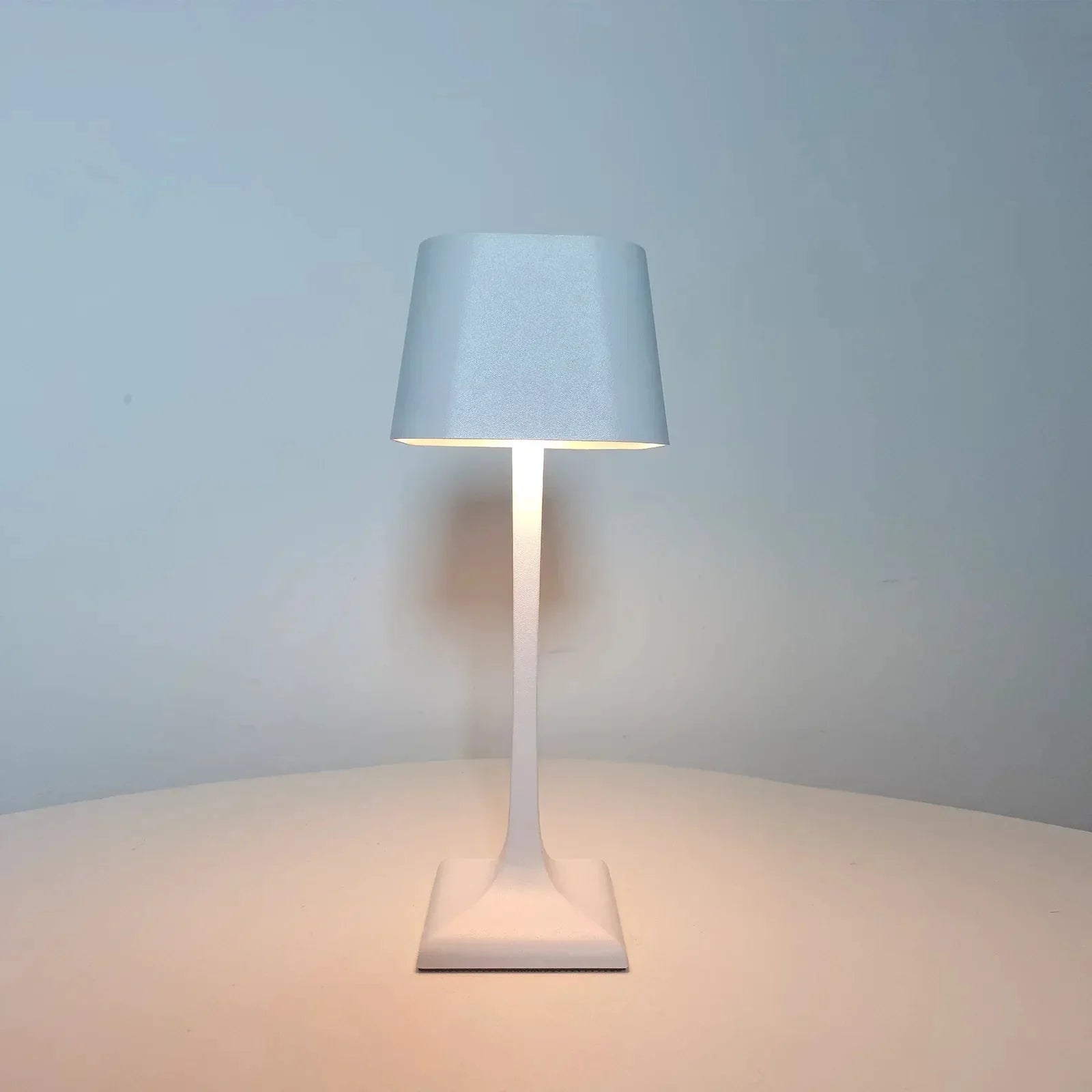 Lumis Trådlös Touch-Lampa