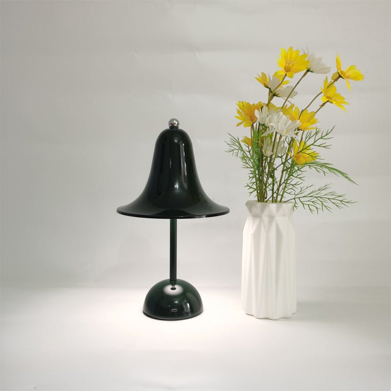 Lustra Skandinavisk Klockbordslampa