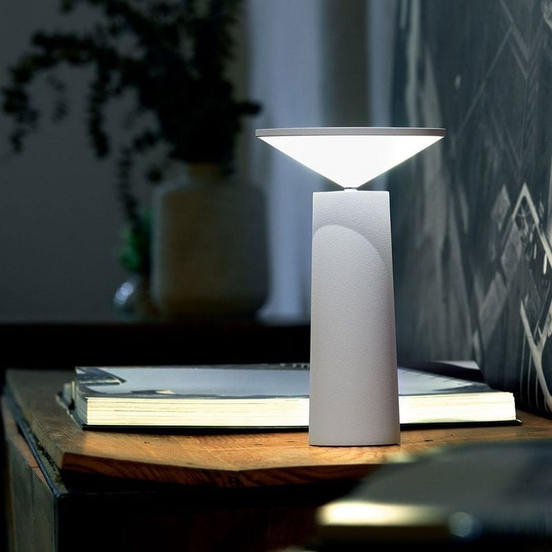 Nimbus Svängbar Bordslampa