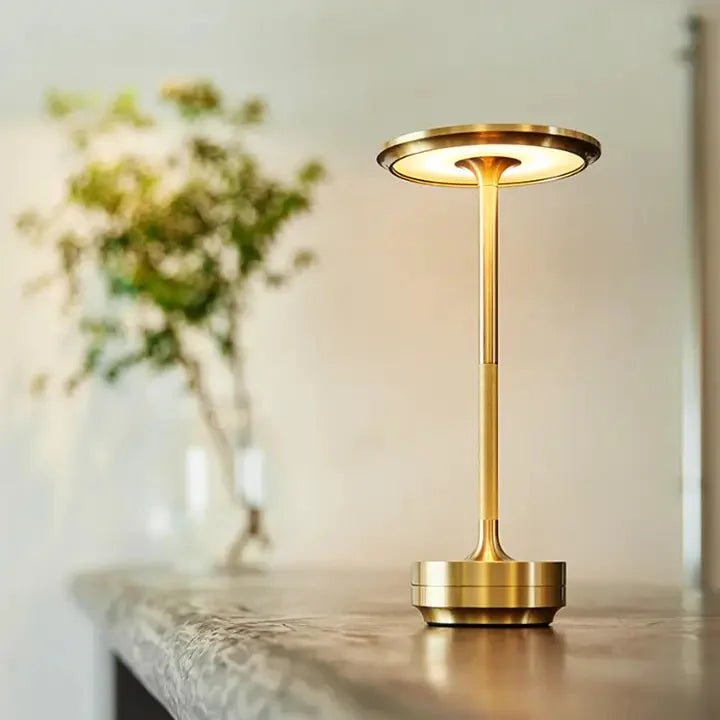 Radioso Minimalistisk Trådlös Bordslampa
