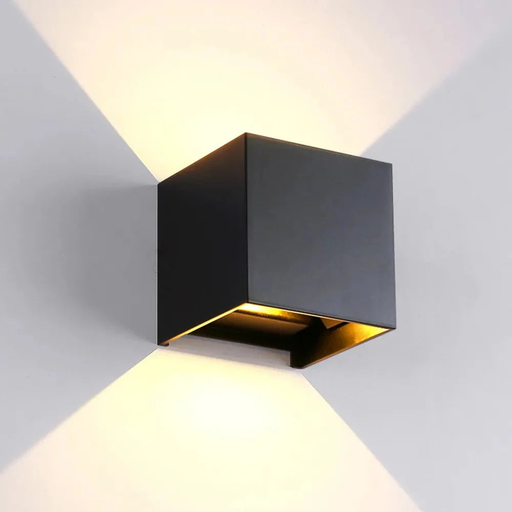 UrbanGleam Trådlös LED-Kub Vägglampa